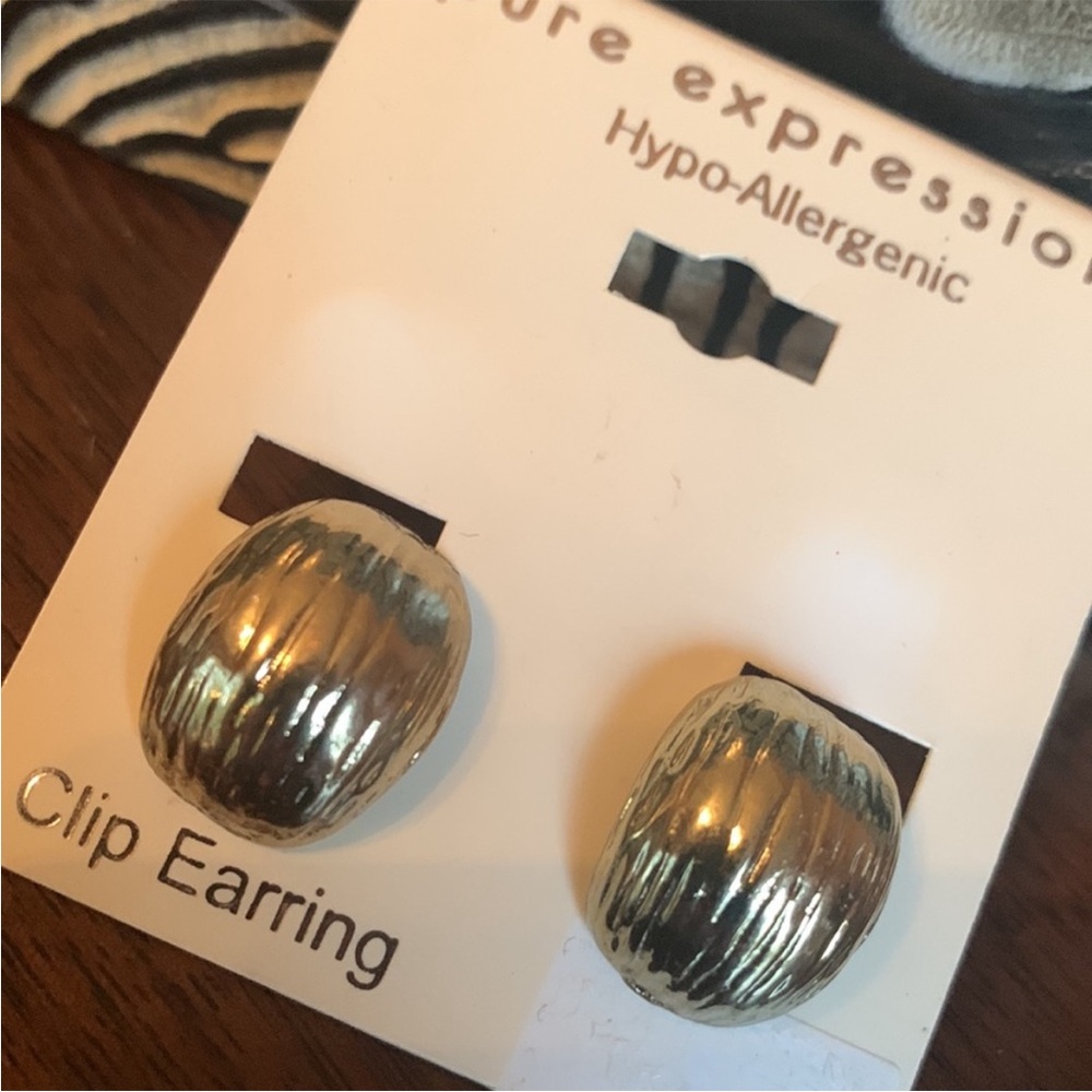 Vintage Gold Clip on Stud Earrings